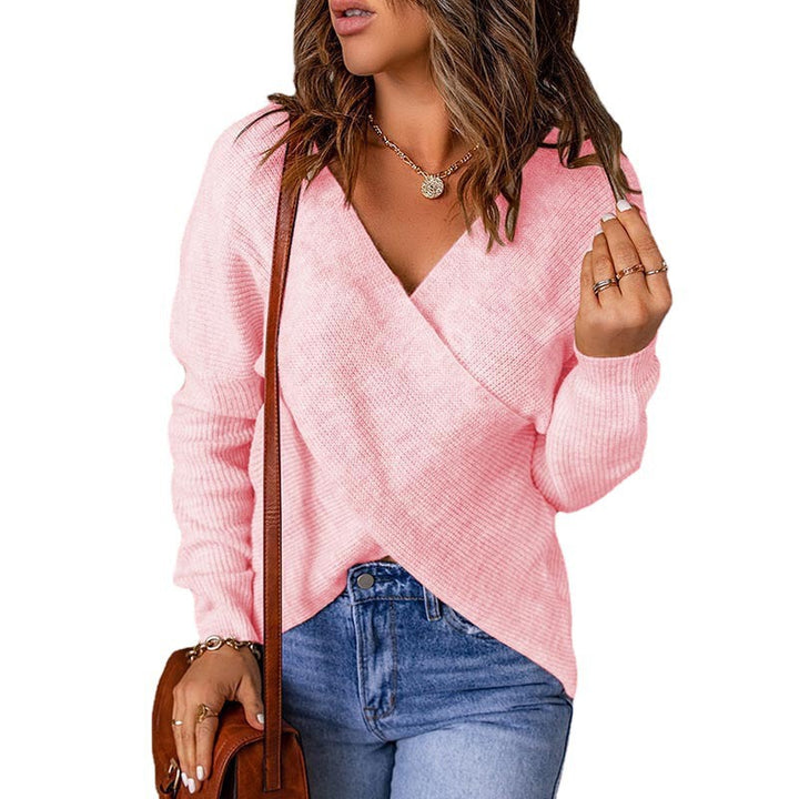 Casual pullover for women with deep V-neck and textured fabric Lune London