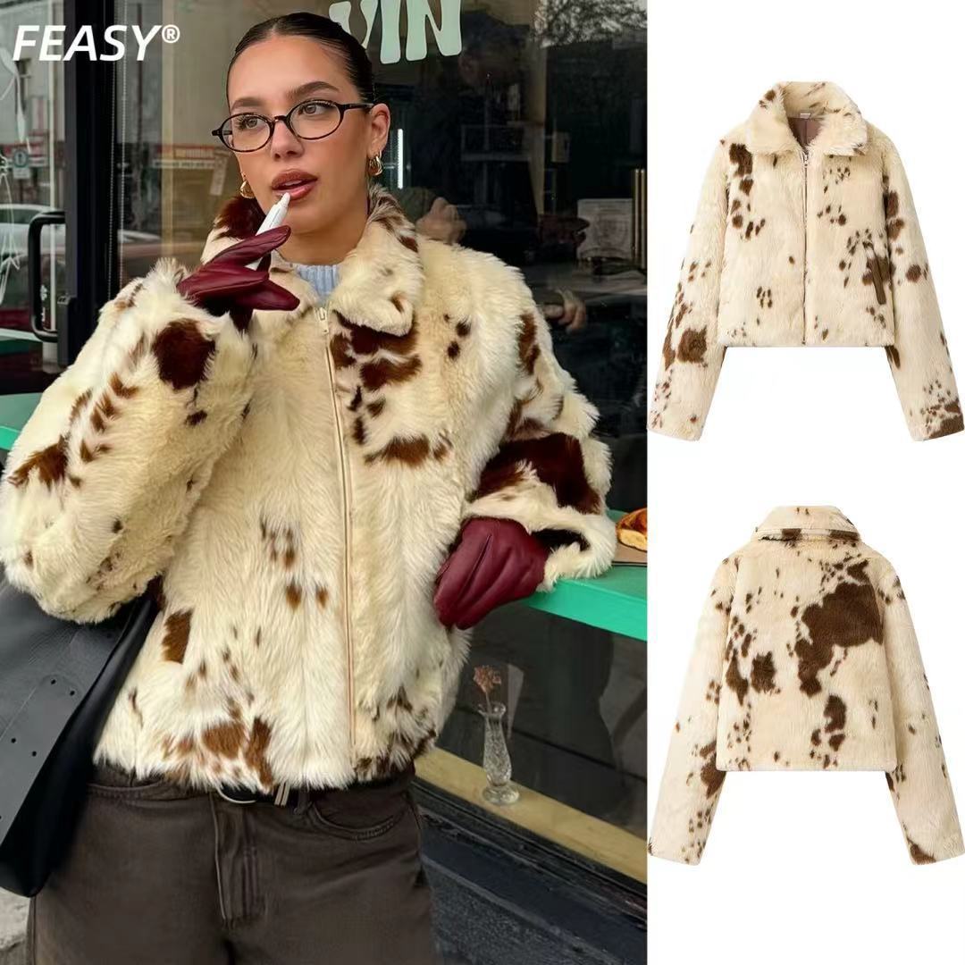 Veste en fausse fourrure confortable pour femmes avec imprimé animal à la mode Chic & Stil