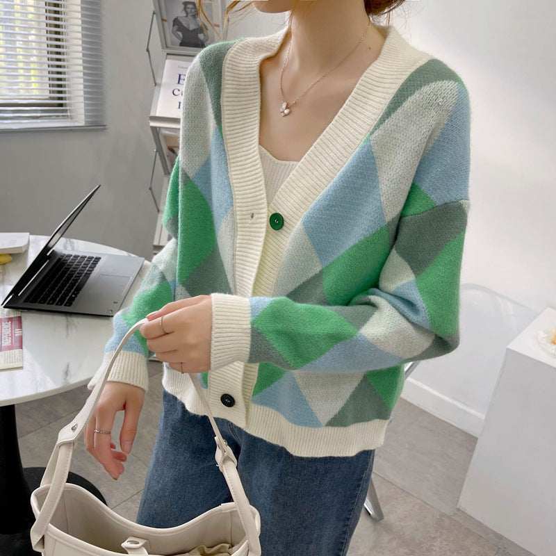 Women's cardigan with modern diamond pattern Lune London