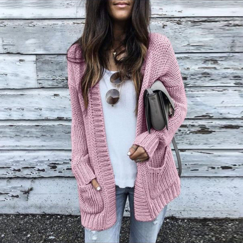 Chunky knit cardigan for women with a relaxed fit and practical pockets Lune London