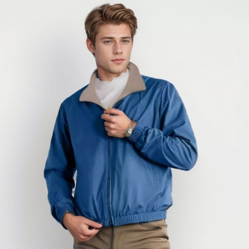 Lightweight windbreaker for men with practical side pockets Lune London