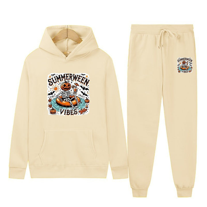 Women’s hoodie and jogging pants set with festive Halloween motif Chic & Stil