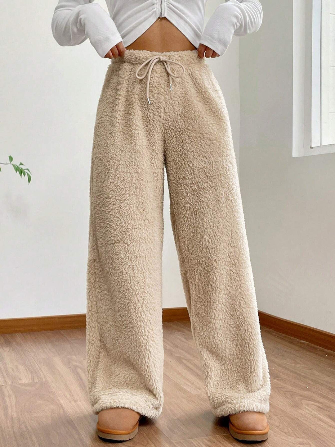 Ladies Cozy Fleece Pants with Wide Cut Lune London
