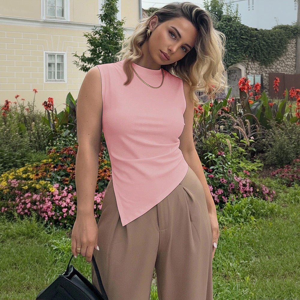 Asymmetrical tank top for women with elegant draped design Chic & Stil