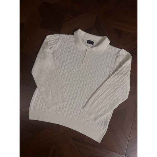 Knit sweater for women with classic collar and delicate cable texture Lune London