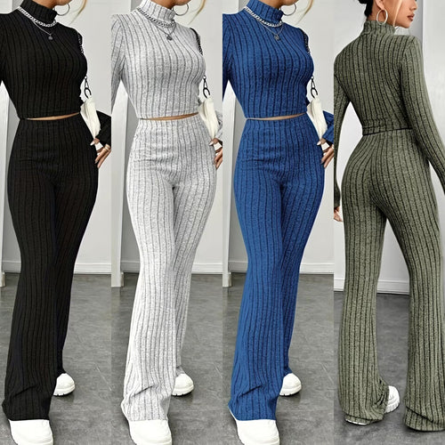 Elegant knit set for women with a high cut and a structured design Lune London