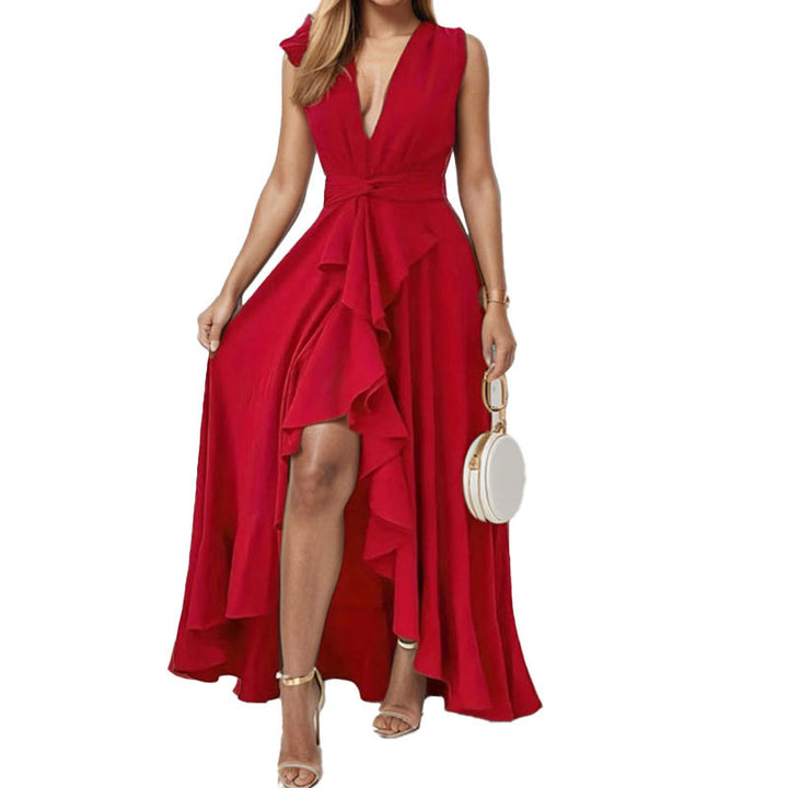 Robe maxi élégante pour femmes avec ourlet asymétrique et détails à volants Chic & Stil