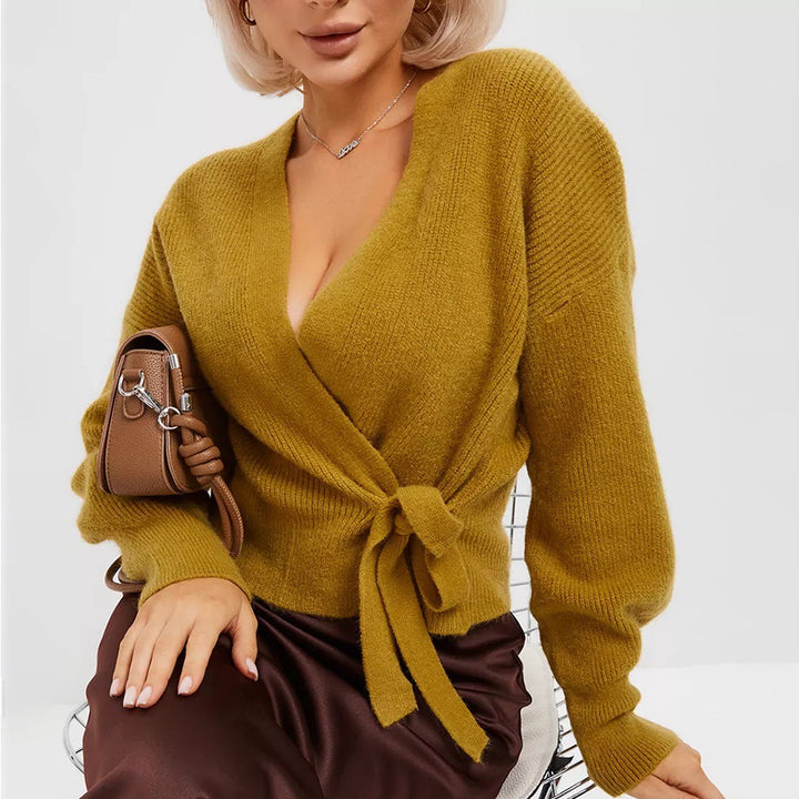 Cardigan femme à enfiler avec un décolleté en V flatteur et une coupe confortable Chic & Stil