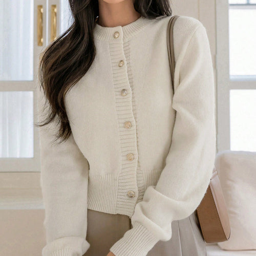 Cardigan féminin confortable avec des boutons décoratifs et coupe confortable Chic & Stil