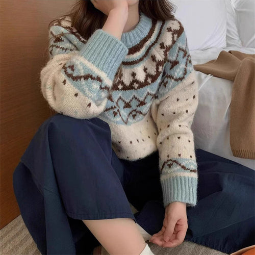 Knitted sweater for women with graphic Norwegian pattern and high round neckline Lune London