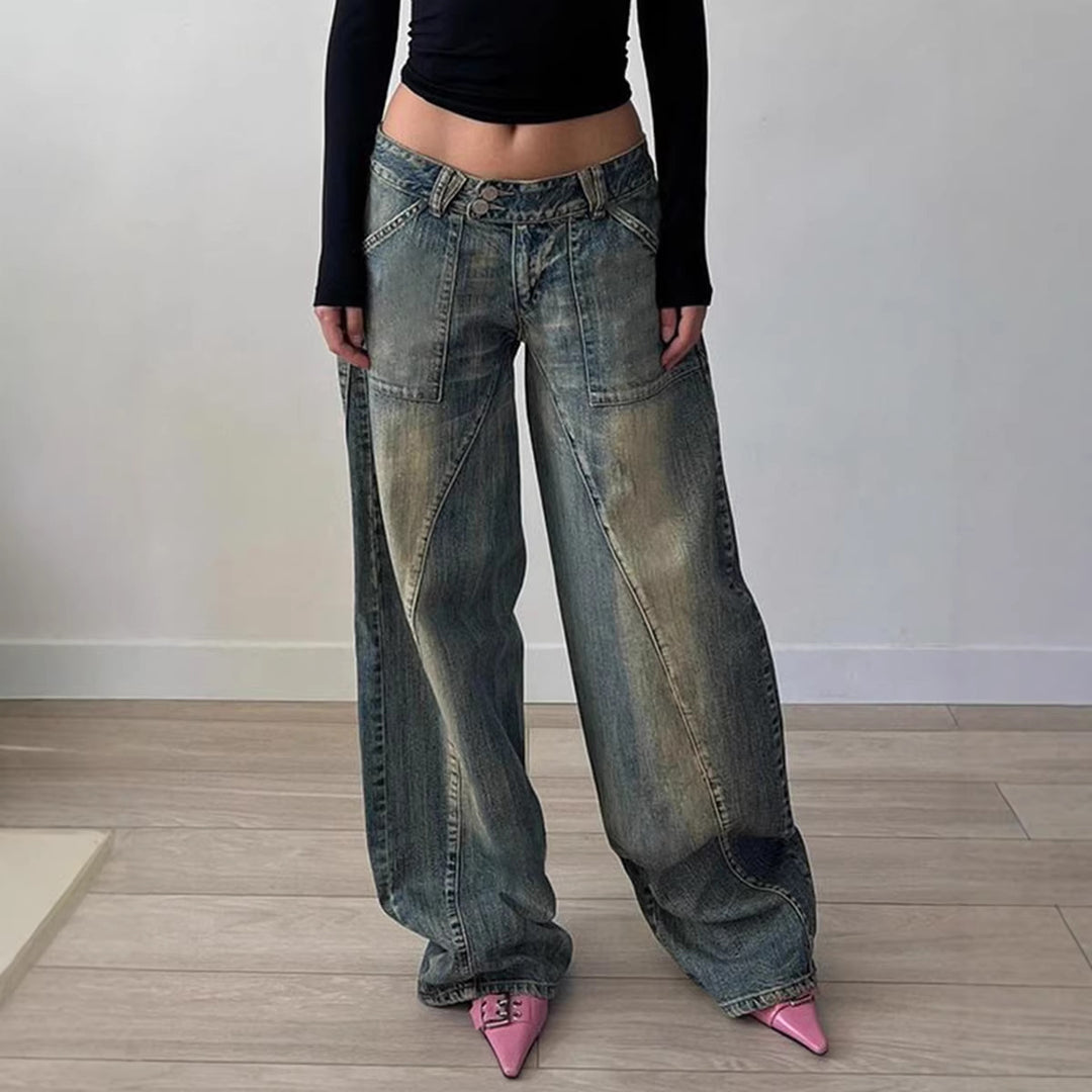 Women's wide jeans with a casual cut and unique design Lune London