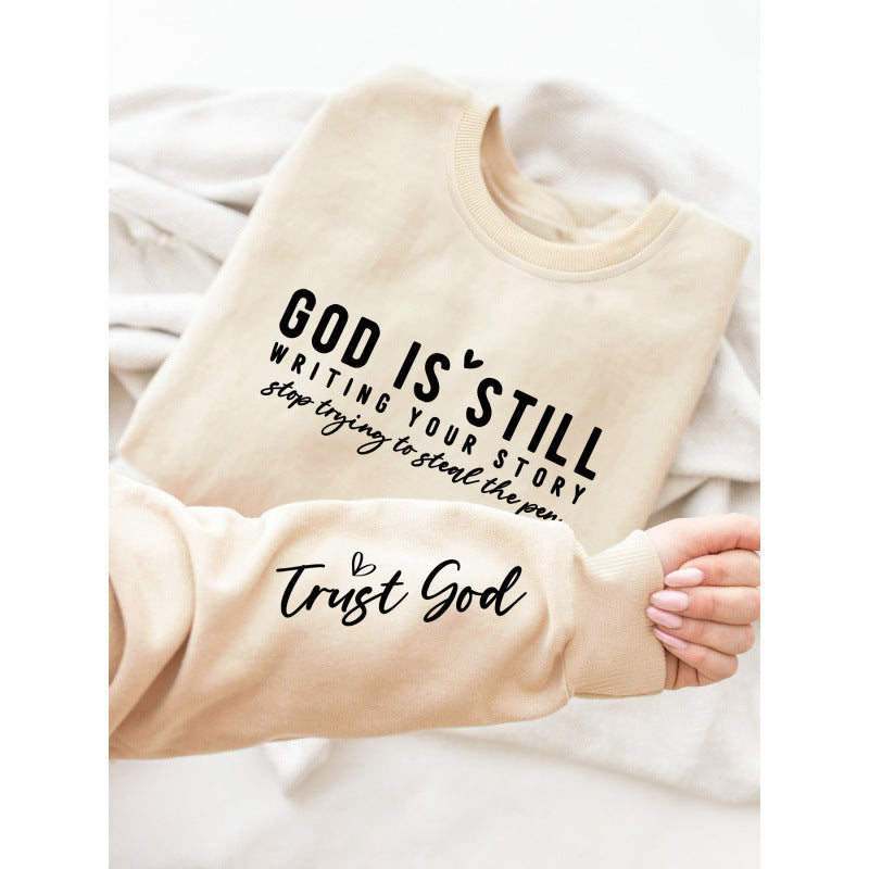 Women’s sweatshirt with inspiring lettering and soft material Lune London