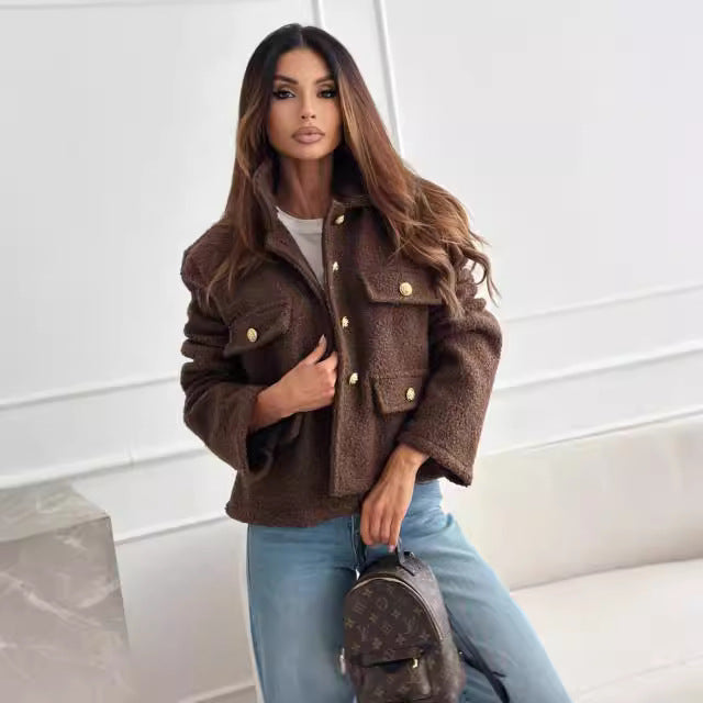 Teddy jacket for women with practical pockets and elegant button details Lune London