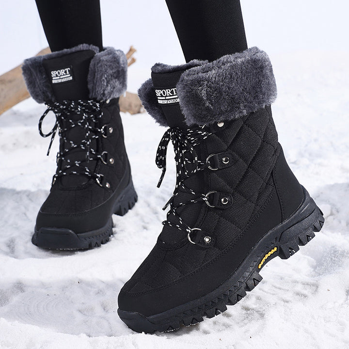 Winter boots for women with non-slip sole and warm inner lining Lune London