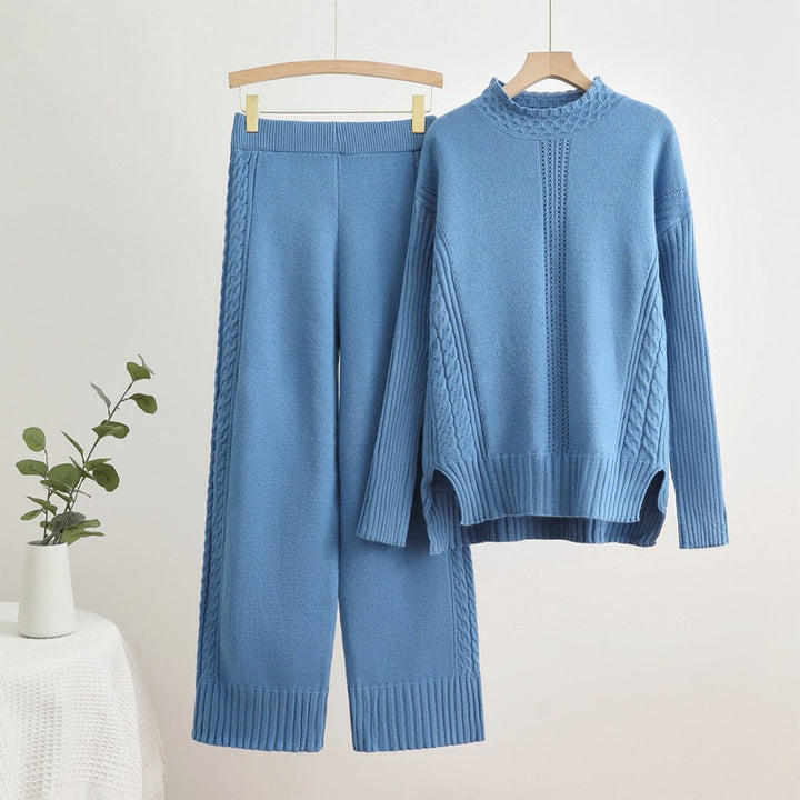 Comfortable knitted loungewear set for ladies with high cuffs and decorative braid patterns Lune London