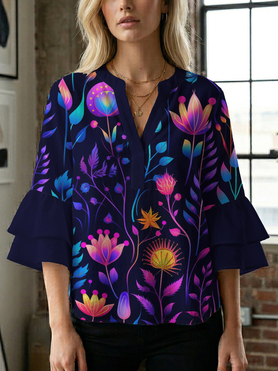 Women's blouse shirt with voluminous sleeves and floral pattern Lune London