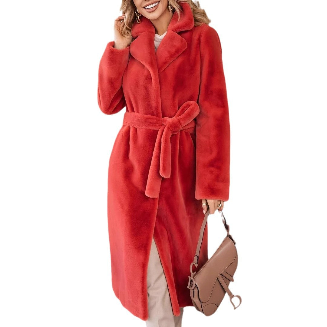 Women Elegant long coat in soft fleece with lapels and side pockets Lune London