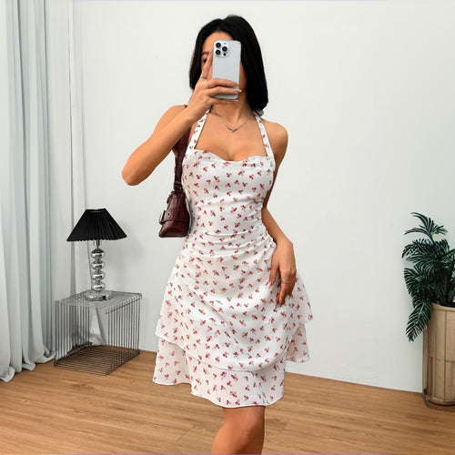 Sleeveless summer dress for women with floral accents and a fluid hem Chic & Stil
