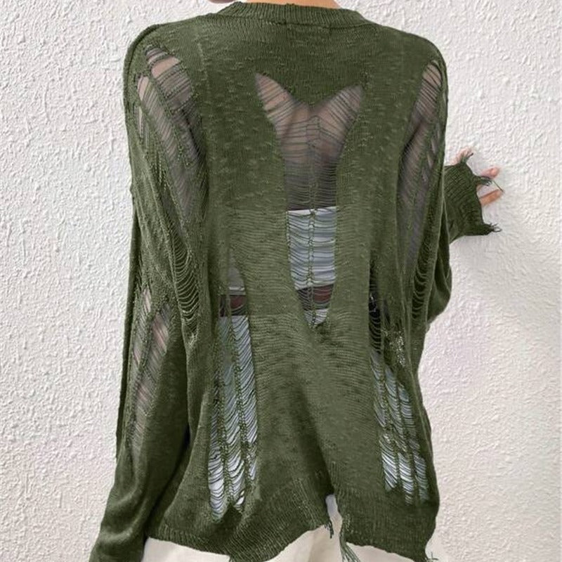 Oversized knitted sweater for women with trendy cutouts Lune London