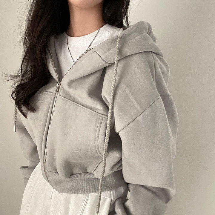 Oversized hoodie for women with practical pockets Lune London