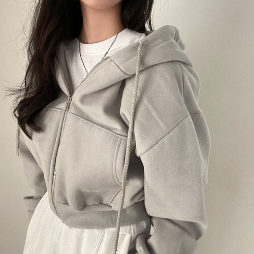 Oversized hoodie for women with practical pockets Lune London