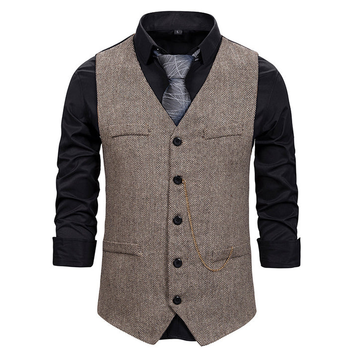 Elegant men's suit vests in herringbone pattern with practical pockets Lune London