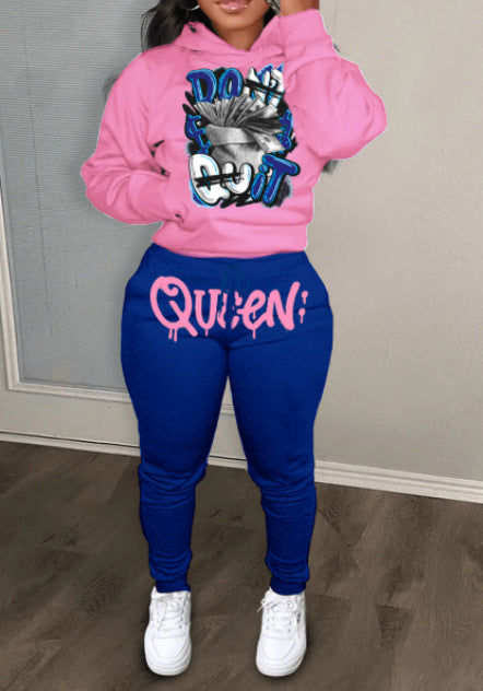 Lune London women's sporty hoodie and jogger set with graphic pattern