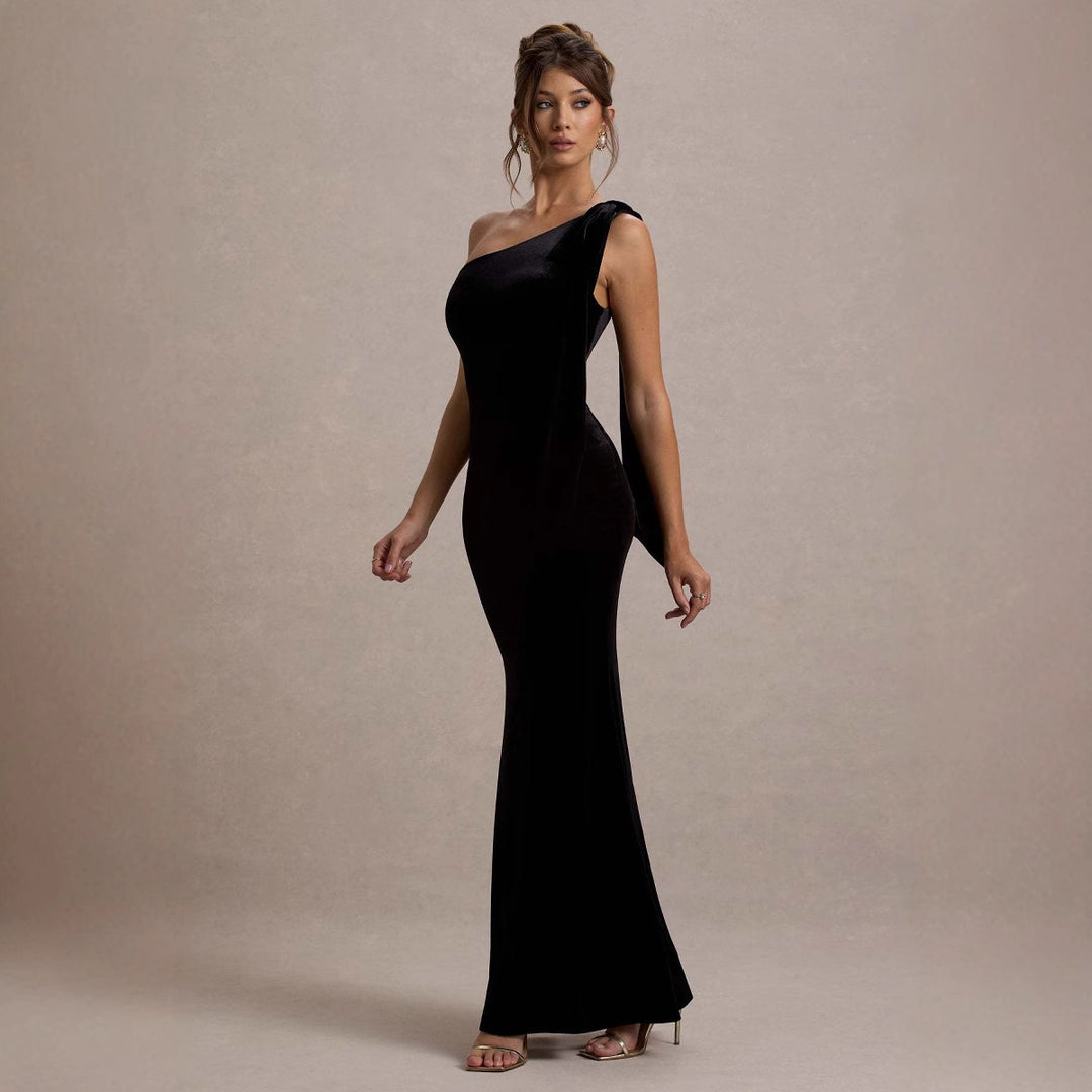 Elegant Maxi Dress for Women with Off-Shoulder Design and Chic Slim Silhouette & Style