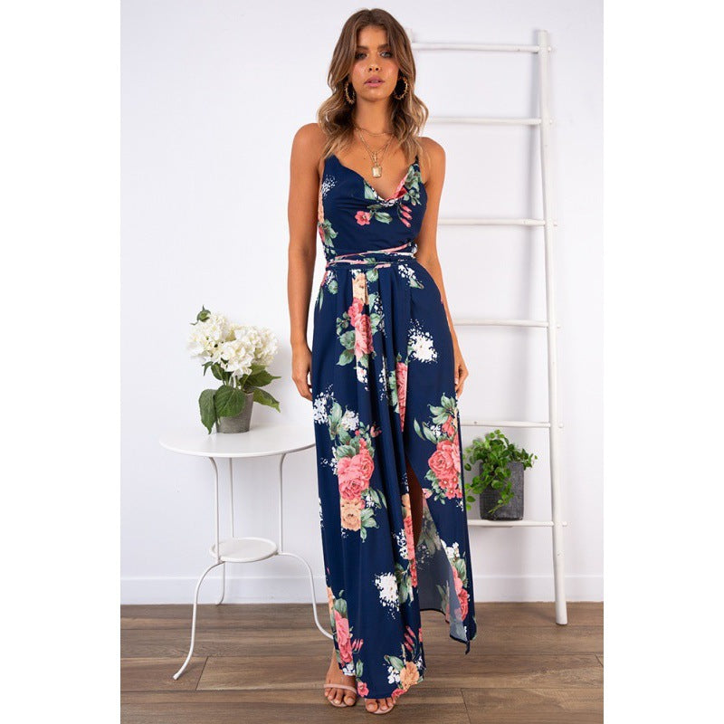 Robe maxi femme avec motif floral ludique et élégant col en V Chic & Stil
