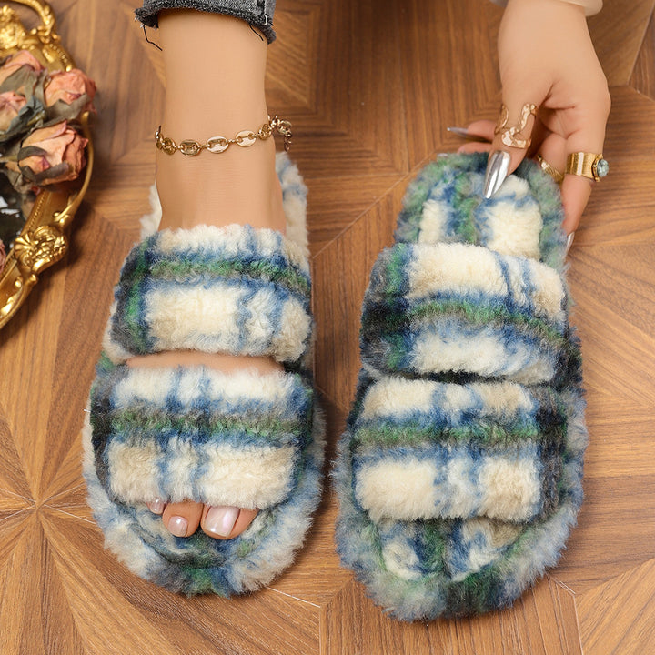 Comfortable indoor sandals for women made of plush material with double strap Lune London