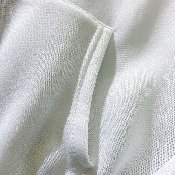 Casual hooded sweatshirt for women with a loose fit and kangaroo pocket Lune London