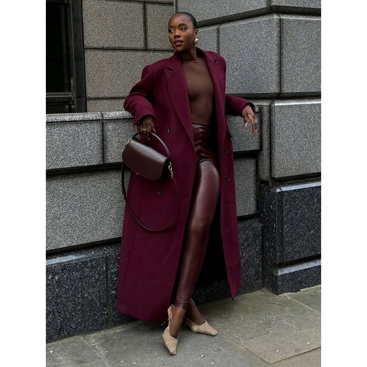 Elegant long wool coat for women Lune London