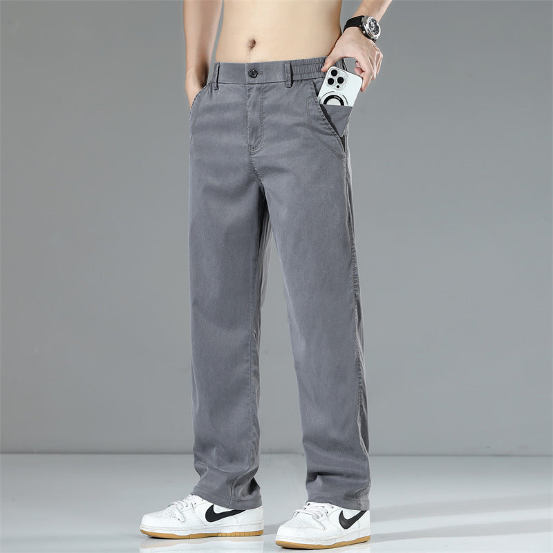 Comfortable chino pants for men with elastic waistband and practical side pockets Lune London