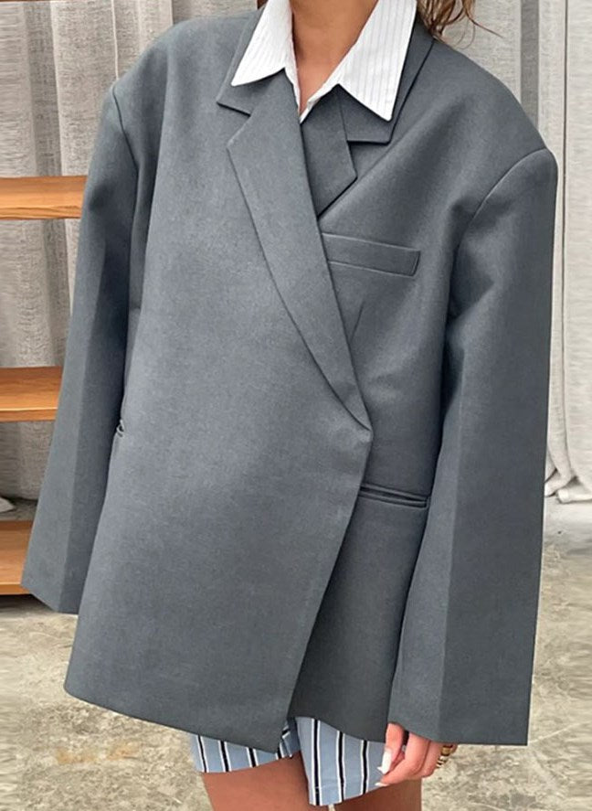 Oversized blazer jacket for women with refined cut Lune London