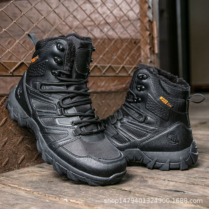 Women's winter trekking boots with insulated lining and non-slip sole Lune London