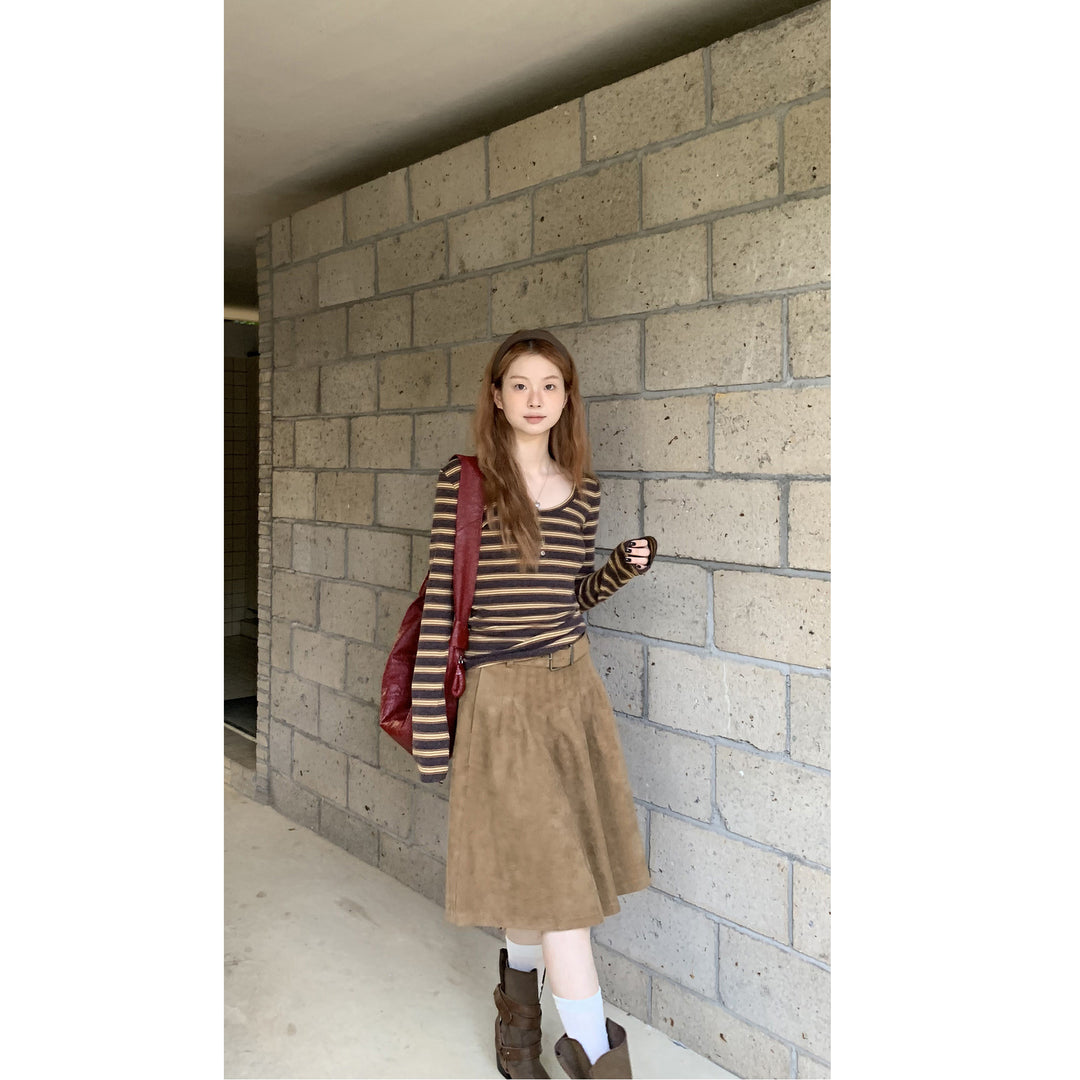 Ladies long-sleeved striped shirt with button placket Chic & Stil