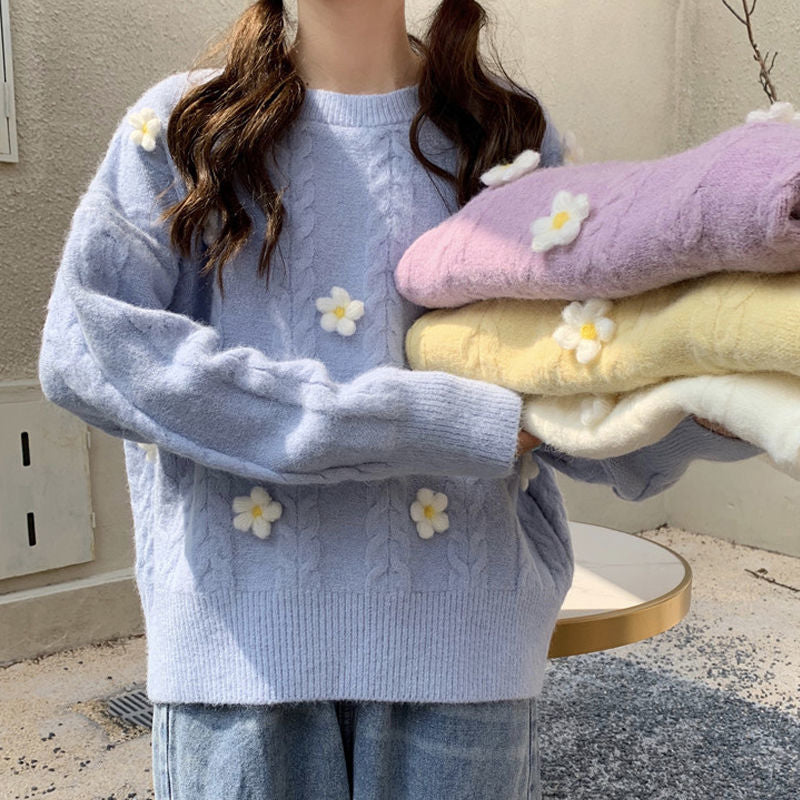 Pull en tricot épais à la mode pour femmes avec applications florales Chic & Stil