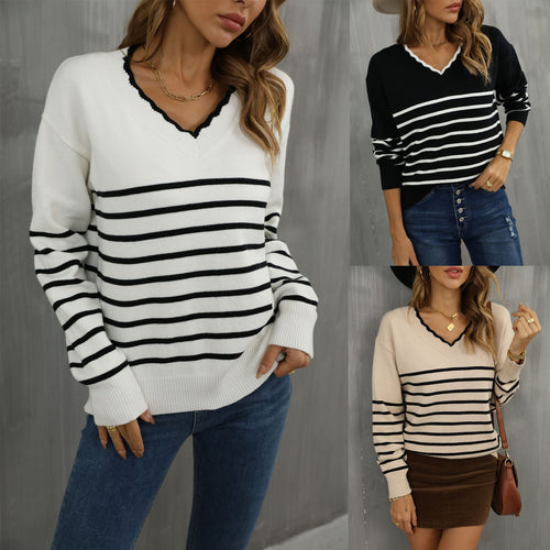 Pullover féminin à la mode à encolure en V avec motif rayé Chic & Stil