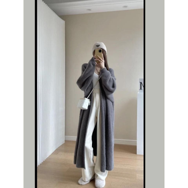 Manteau long pour femmes en matériau confortable avec une coupe ouverte Chic & Stil