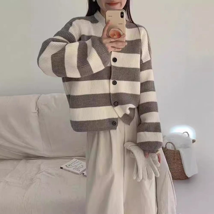 Women's knit jacket with snap button closure and bold stripes Lune London