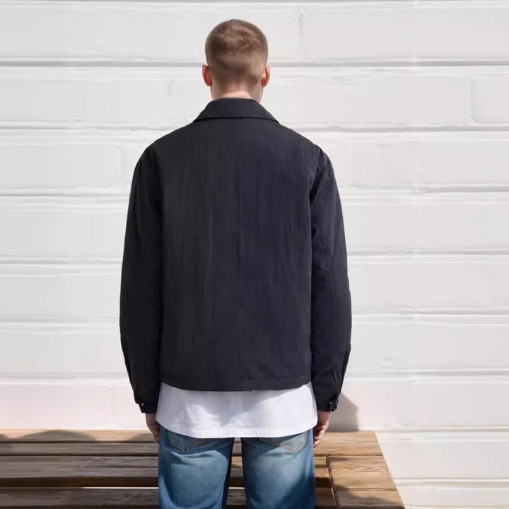 Casual transition jacket for men with practical outer pockets Lune London