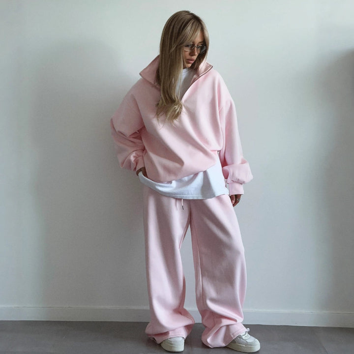 Sporty hoodie for ladies with high collar and loose fit Lune London