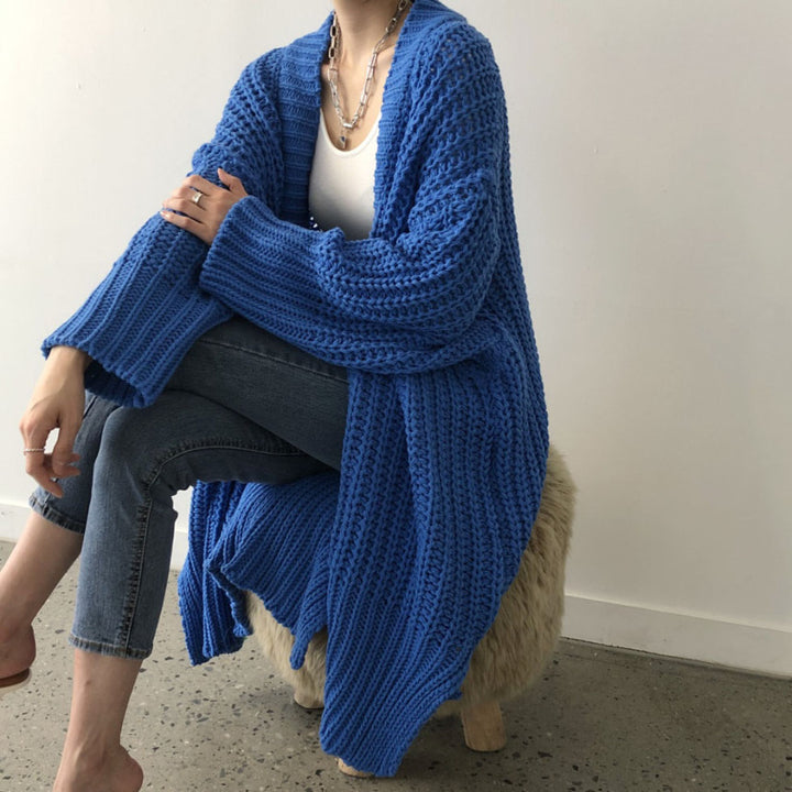 Ladies chic and stylish knit coat