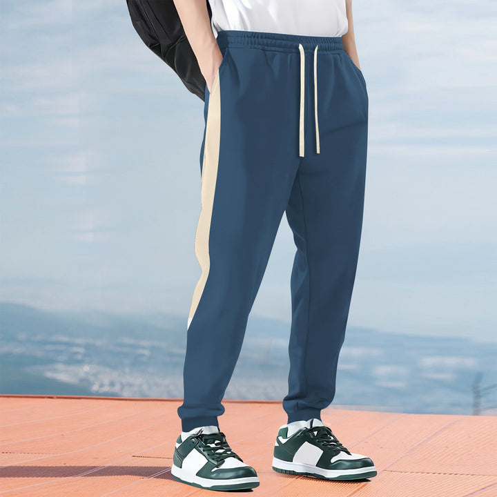 Men's leisure sports pants with contrasting stripes on the sides Lune London