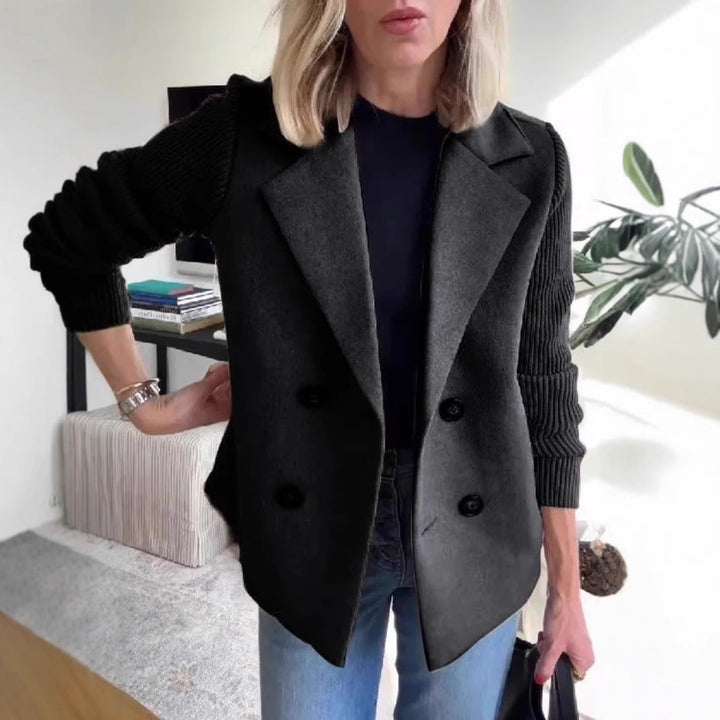 Double-breasted blazer jacket for women with structured sleeves Lune London