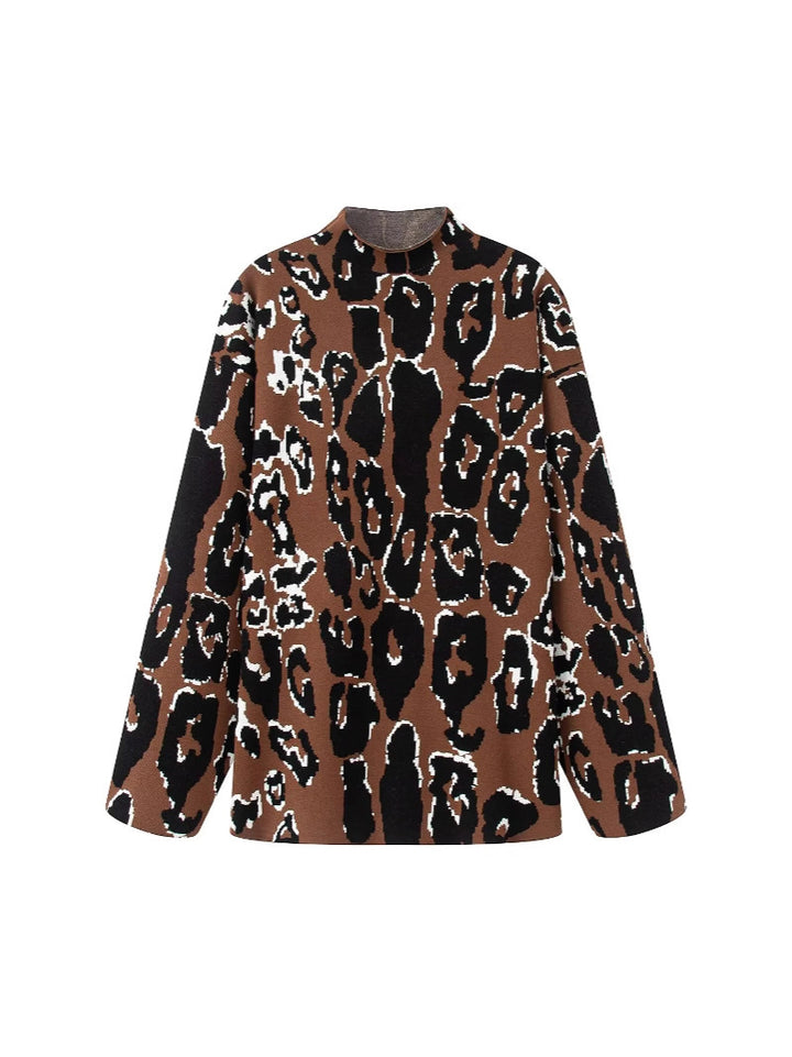 Casual women's sweater with animal print Lune London