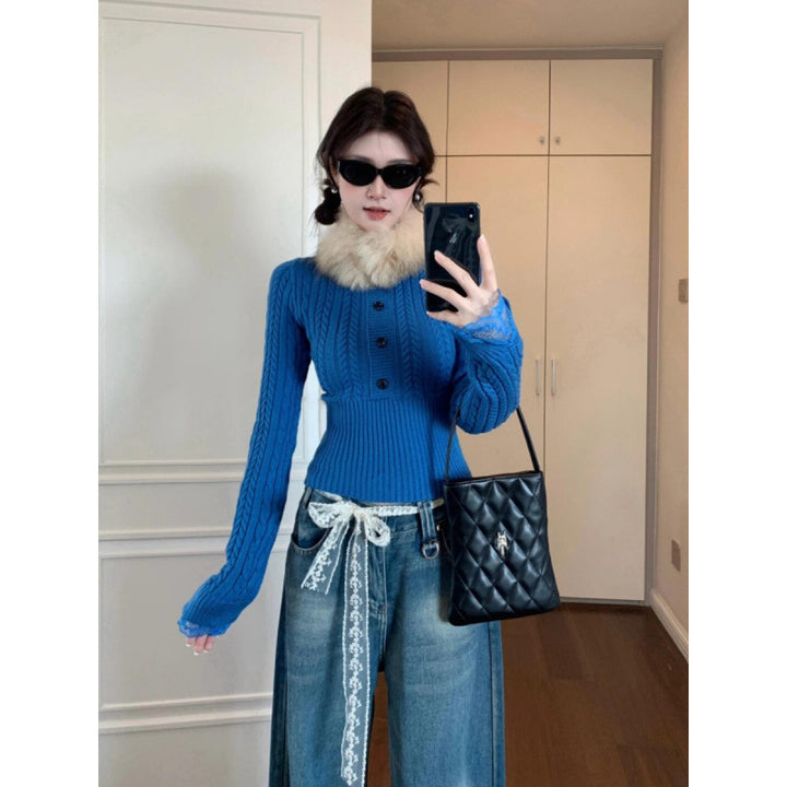 Pull en tricot pour femmes avec un motif de cable sophistiqué et des manches en dentelle romantiques Chic & Stil