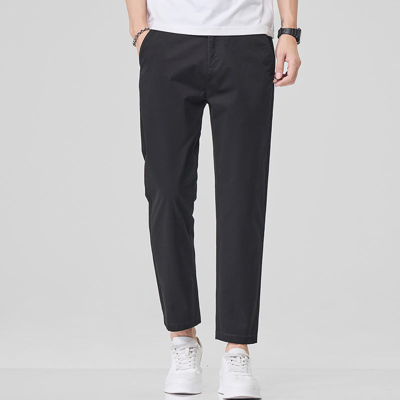 Men's chino pants with a relaxed fit and practical side pockets Lune London