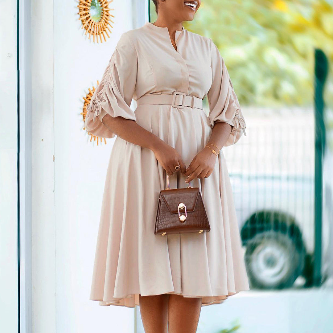 Dress for women with fitted belt and ruffled sleeves Lune London