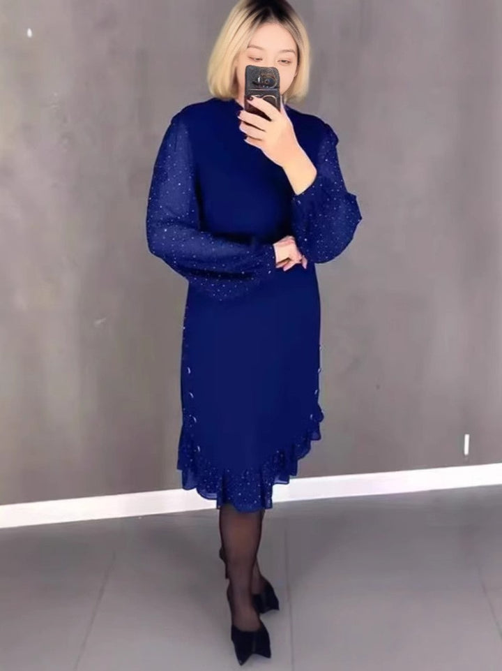 Ladies Elegant Dress with Voluminous Sleeves and Cut-Out Hem Chic & Stil